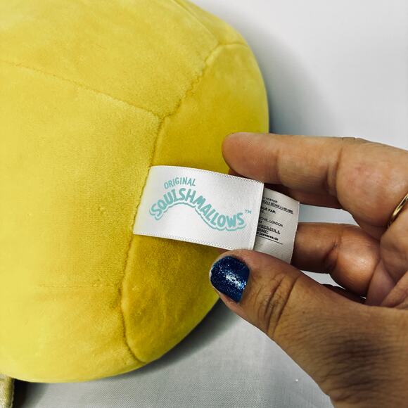 Squishmallows Happy Sunny Bee Pride Plush Yellow Rainbow Shiny Sweet Stuffie 8" - Picture 3 of 8